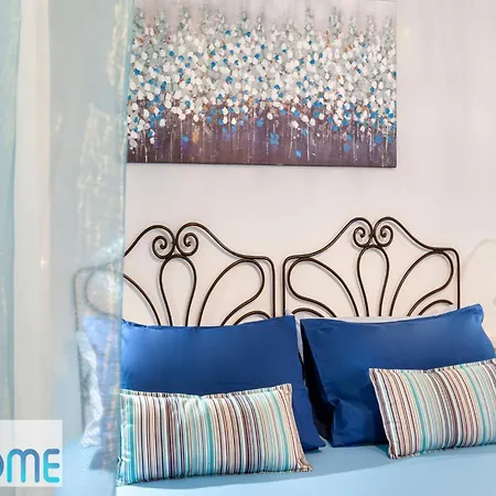 2 Bedroom In Apartment *