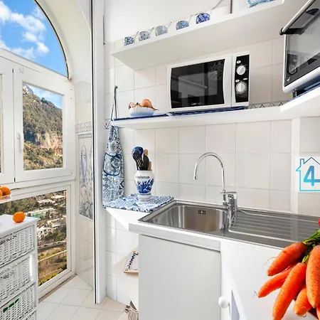 Apartment 2 Bedroom In *
